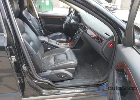 2008 Volvo Xc70 3.2 z USA, uszkodzony, nr VIN YV4BZ982681018630